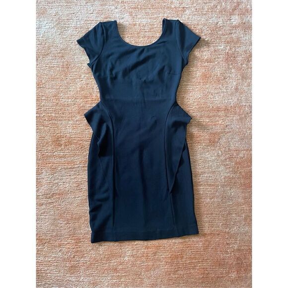 Zara Trafaluc Dress Women Small Black Stretch  Peplum Ruffle Mini Size M - Picture 1 of 9